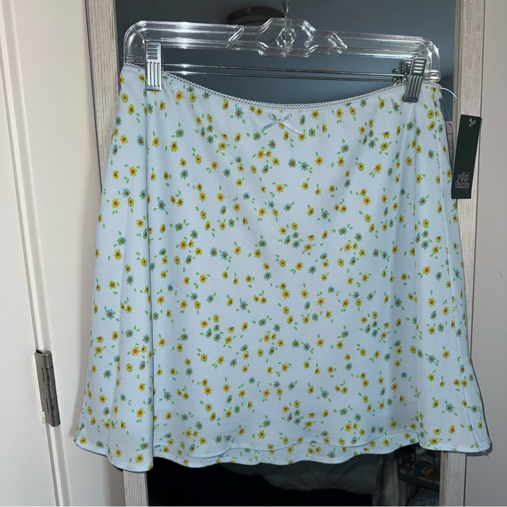 NWT Floral Mini Skirt